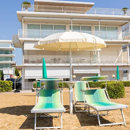 Belo Horizonte - Facing The Sea With Private * Lido di Jesolo